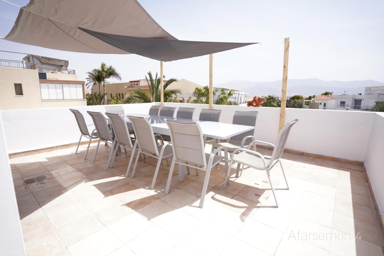 Yalarent Afarsemon Apartments With Pool - For Families & Couples Eilat Exterior foto