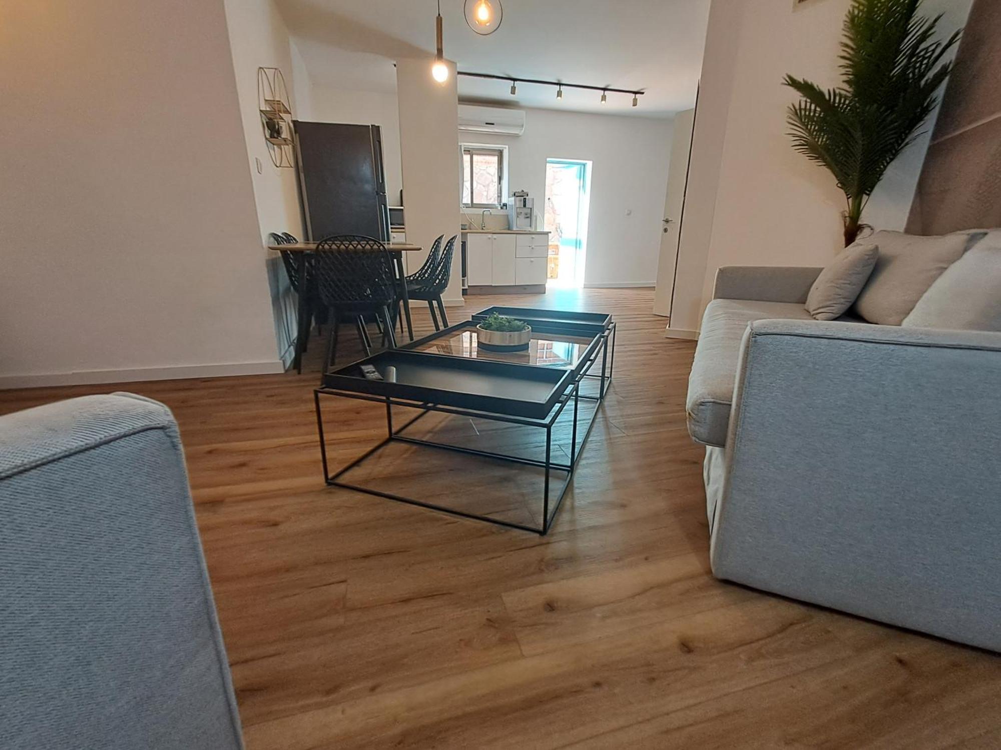 Yalarent Afarsemon Apartments With Pool - For Families & Couples Eilat Exterior foto